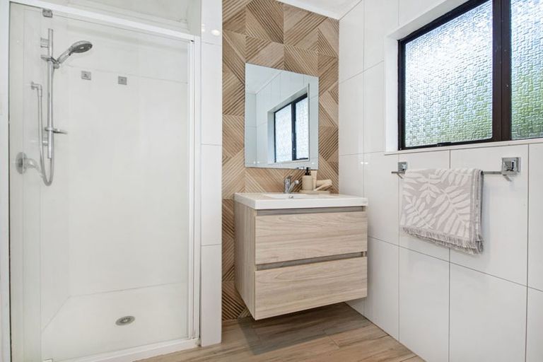 Photo of property in 56 Raumati Crescent, Onerahi, Whangarei, 0110