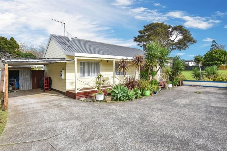 Photo of property in 2/21 Wedgwood Avenue, Mangere East, Auckland, 2024