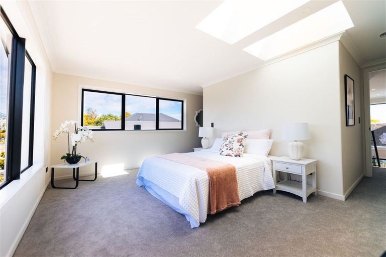 Photo of property in 73 Normans Road, Strowan, Christchurch, 8052