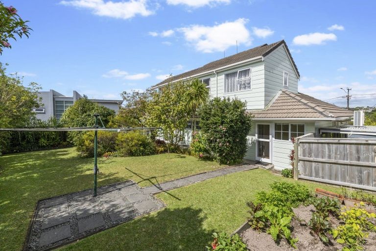 Photo of property in 69 Hastings Road, Mairangi Bay, Auckland, 0630