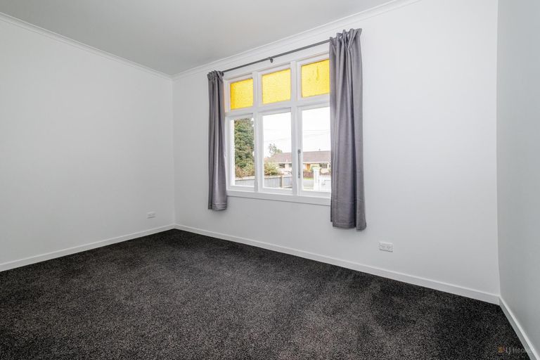 Photo of property in 17 Parsonage Road, Waimate, 7924