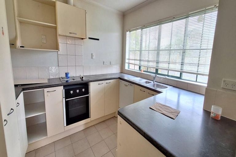 Photo of property in 34 Eastland Road, Flat Bush, Auckland, 2019