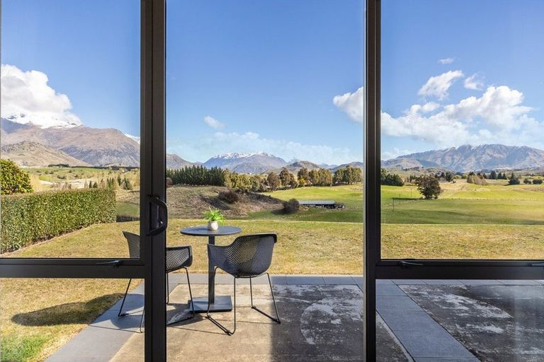 Photo of property in 103 Cotter Avenue, Arrowtown, 9302