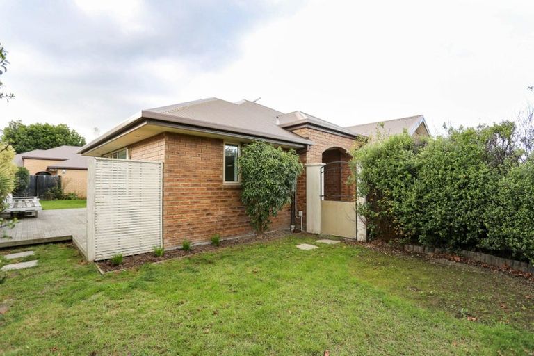 Photo of property in 25 Havana Gardens, Shirley, Christchurch, 8052