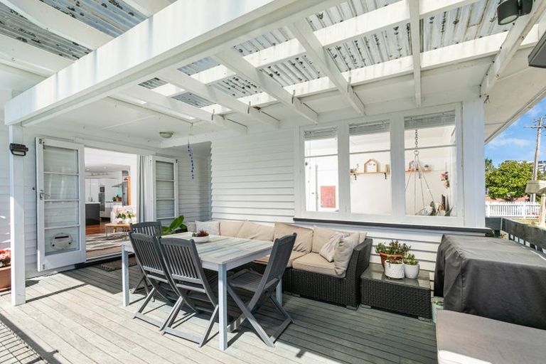 Photo of property in 40 Glenorchy Street, Glen Eden, Auckland, 0602