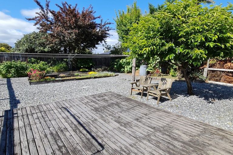 Photo of property in 84 Wakefield Street, Westport, 7825