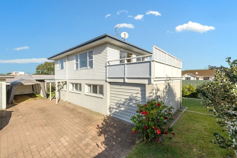 Photo of property in 20a Kulim Avenue, Otumoetai, Tauranga, 3110