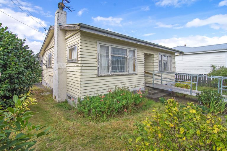 Photo of property in 53 Bannister Street, Masterton, 5810