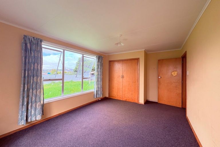 Photo of property in 83 Kitchener Street, Wairoa, 4108