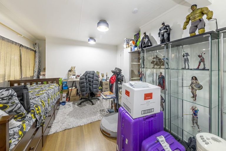 Photo of property in 123 Wattle Farm Road, Wattle Downs, Auckland, 2103