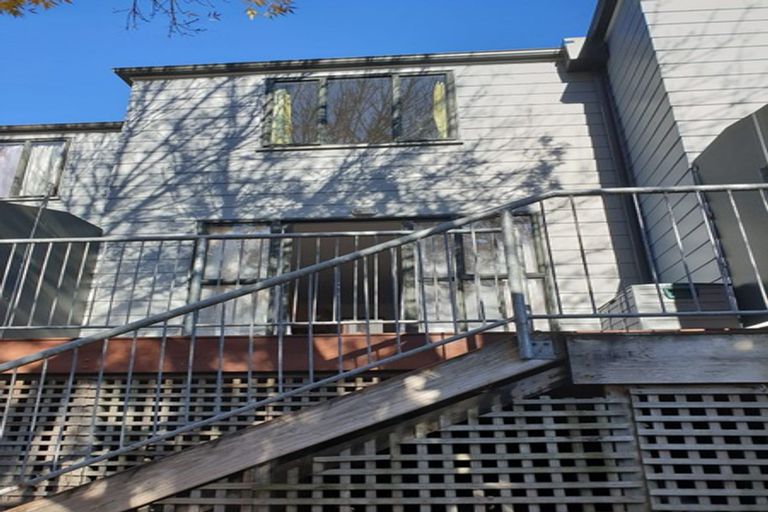 Photo of property in 73 Malaspina Place, Papatoetoe, Auckland, 2025