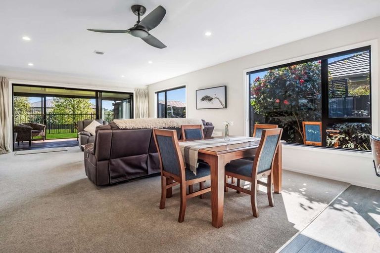 Photo of property in 10 Koreke Lane, Halswell, Christchurch, 8025