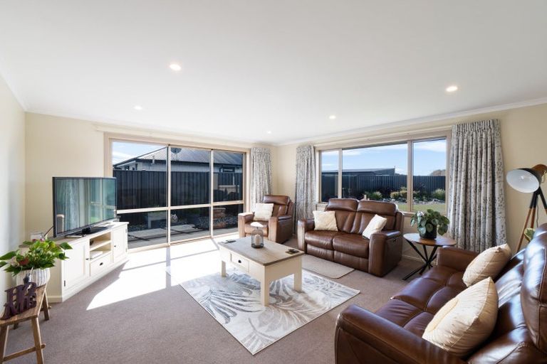 Photo of property in 65 Oteramika Road, Rockdale, Invercargill, 9812