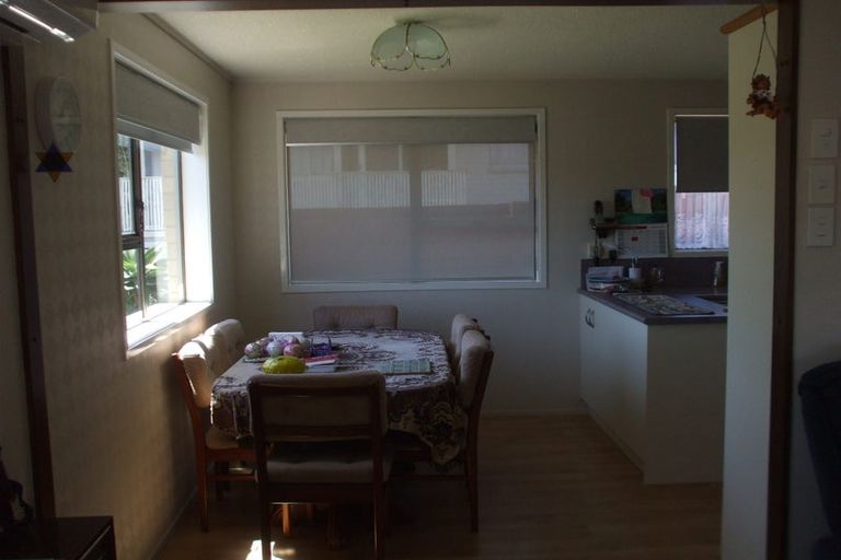 Photo of property in 8 Thode Place, Nawton, Hamilton, 3200