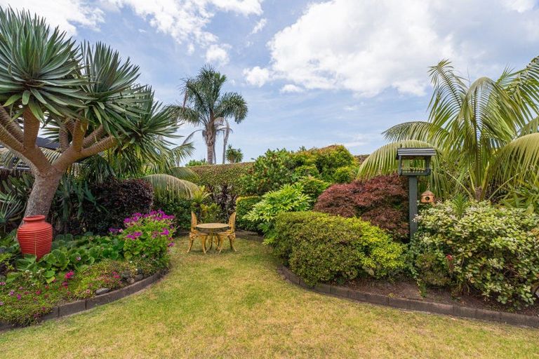 Photo of property in 65 Jubilee Drive, Pauanui, Hikuai, 3579