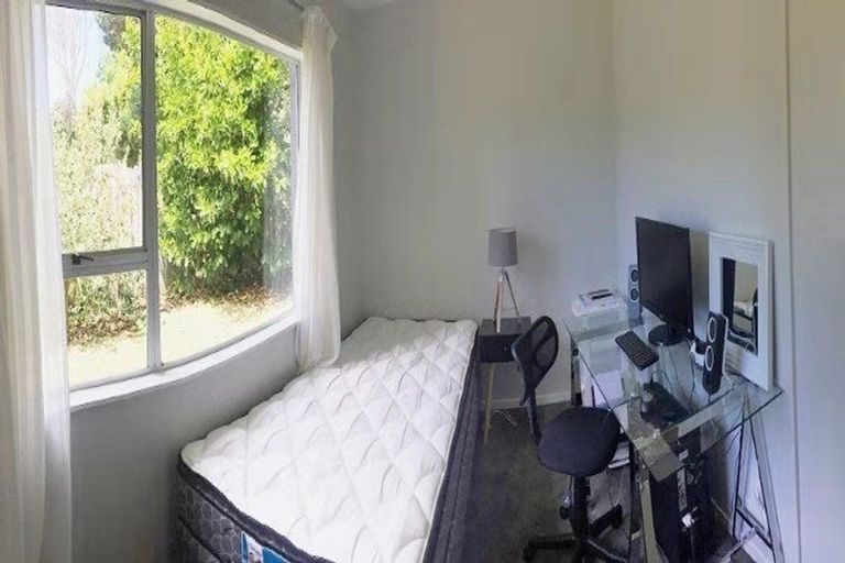 Photo of property in 1/64 Stredwick Drive, Torbay, Auckland, 0630