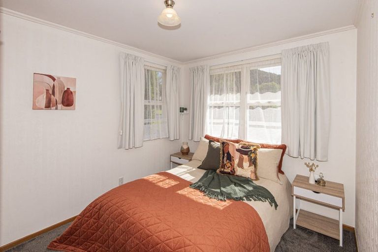 Photo of property in 37 Crawford Crescent, Te Kamo, Whangarei, 0112