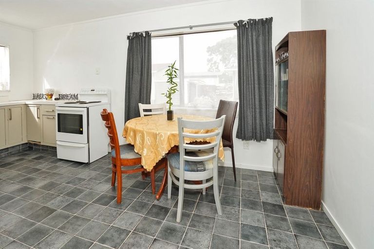 Photo of property in 10c Breckons Avenue, Nawton, Hamilton, 3200