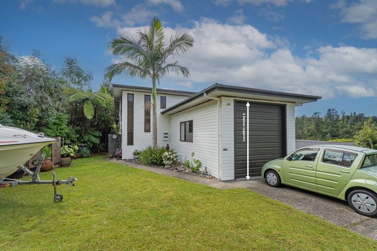 Photo of property in 55 Windsor Drive, Tairua, 3508