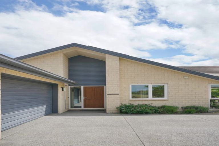 Photo of property in 34 Rotherham Drive, West Melton, 7618