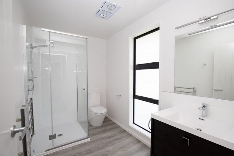 Photo of property in 17 Costello Drive, Ngatea, 3503