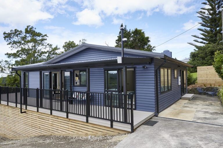 Photo of property in 436 Huia Road, Laingholm, Auckland, 0604