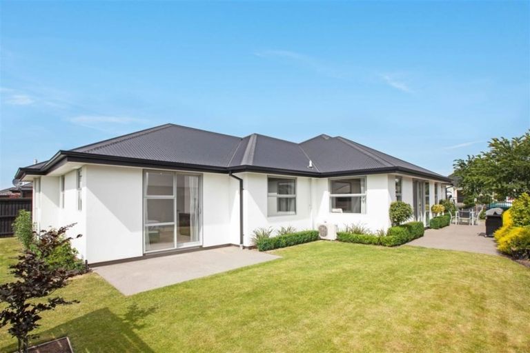 Photo of property in 14 Ballarat Road, Rangiora, 7400