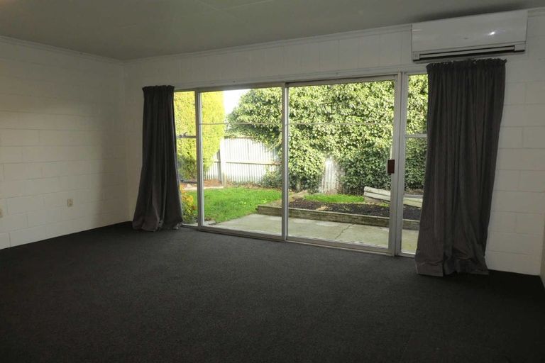 Photo of property in 376c High Street, Rangiora, 7400