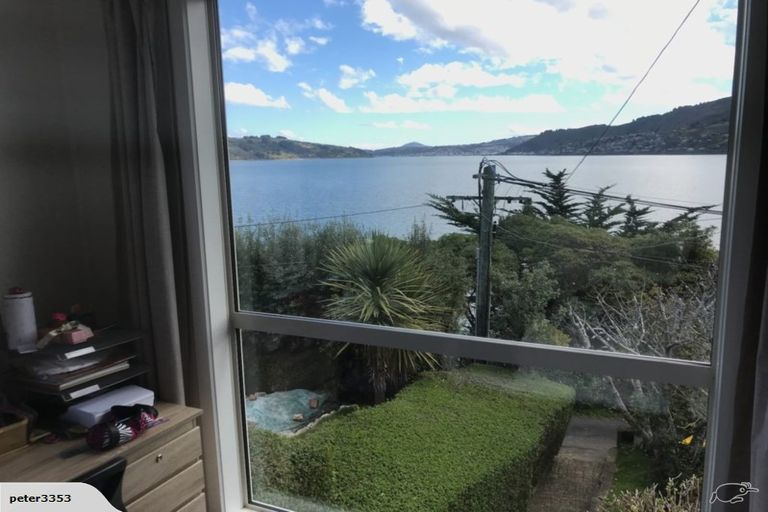 Photo of property in 8 Bewley Avenue, Macandrew Bay, Dunedin, 9014