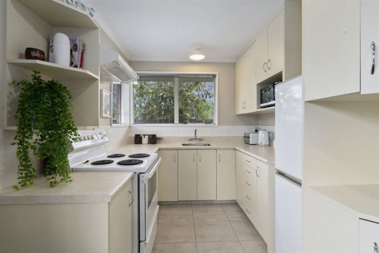 Photo of property in 3/132 Harewood Road, Papanui, Christchurch, 8053