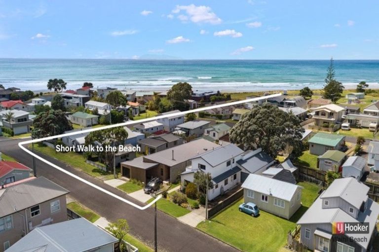 Photo of property in 10 Marine Avenue, Waihi Beach, 3611