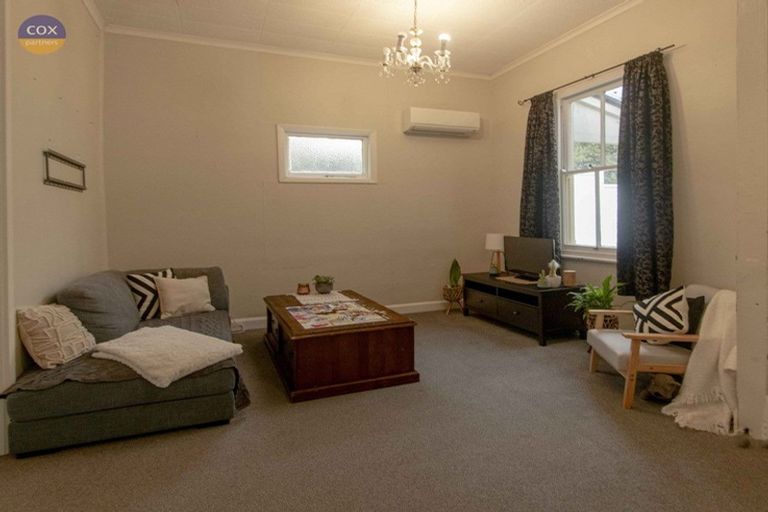 Photo of property in 121-123 Shakespeare Road, Bluff Hill, Napier, 4110