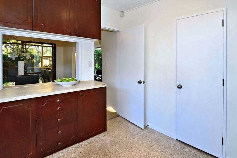 Photo of property in 1/10 Rembrandt Place, Burnside, Christchurch, 8053