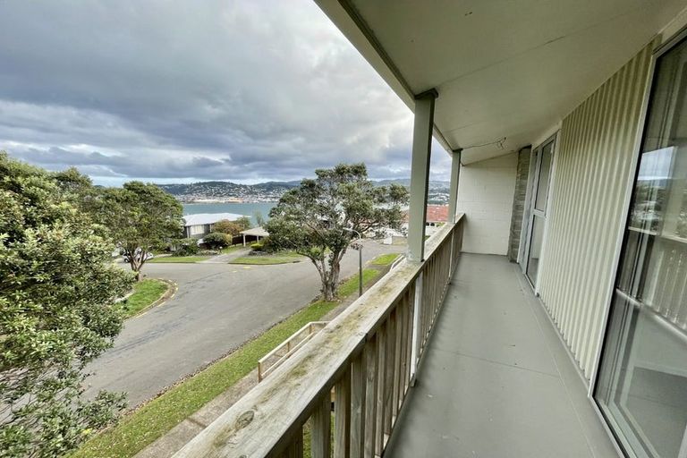 Photo of property in 1/7 Rangitane Street, Maupuia, Wellington, 6022