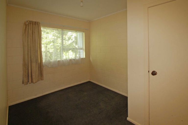 Photo of property in 2/89 Glenpark Avenue, Frankleigh Park, New Plymouth, 4310