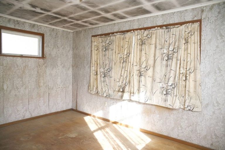 Photo of property in 422 Great South Road, Opaheke, Papakura, 2113