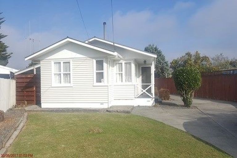 Photo of property in 16 Cedar Place, Hillcrest, Hamilton, 3216