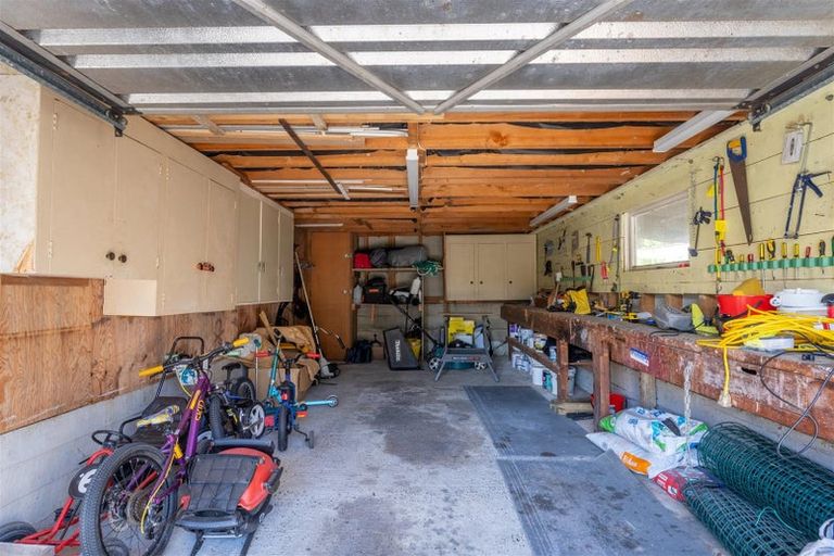 Photo of property in 68 Arapiki Road, Stoke, Nelson, 7011