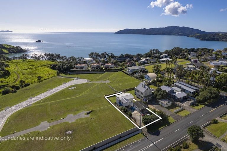 Photo of property in 187 State Highway 10, Coopers Beach, 0420