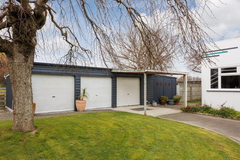 Photo of property in 1565 State Highway 3, Awahuri, Palmerston North, 4476