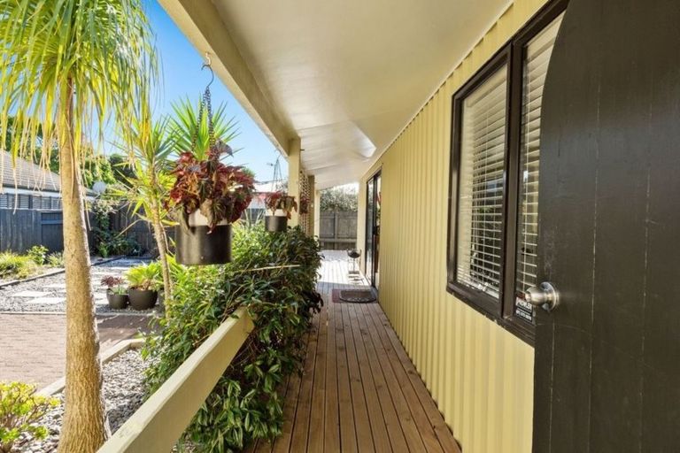 Photo of property in 125a Dickson Road, Papamoa Beach, Papamoa, 3118
