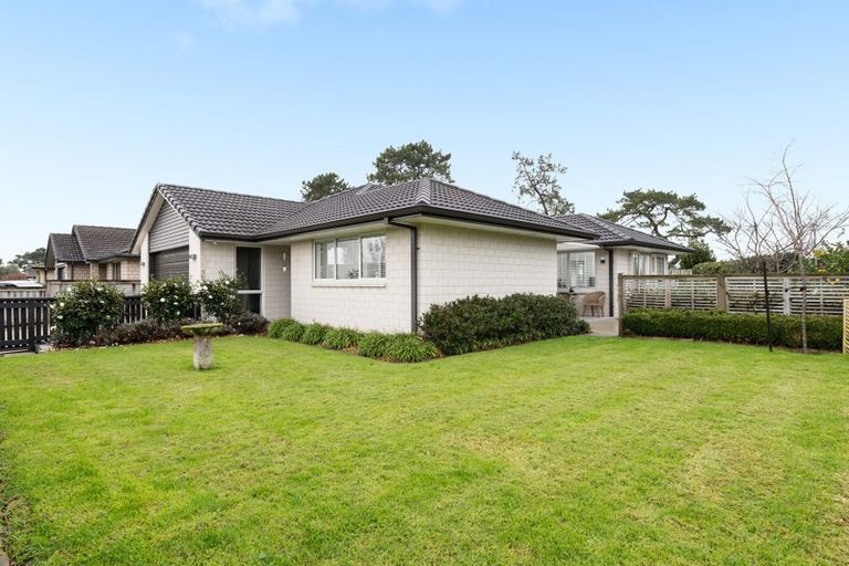 Photo of property in 33 Teal Place, Pyes Pa, Tauranga, 3112