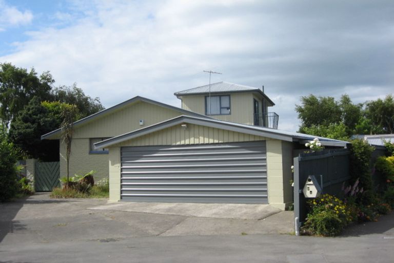 Photo of property in 9 Aspen Place, Parklands, Christchurch, 8083