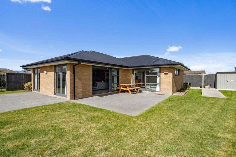 Photo of property in 5b Ballinger Place, Kaiapoi, 7630