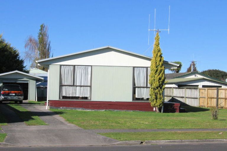 Photo of property in 55 Sunnyside Road, Nawton, Hamilton, 3200