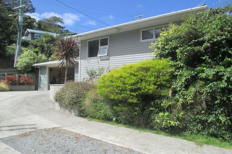 Photo of property in 30 Manor Drive, Stokes Valley, Lower Hutt, 5019