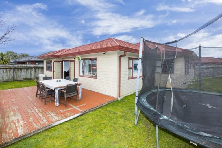 Photo of property in 12 Louis Street, Trentham, Upper Hutt, 5018