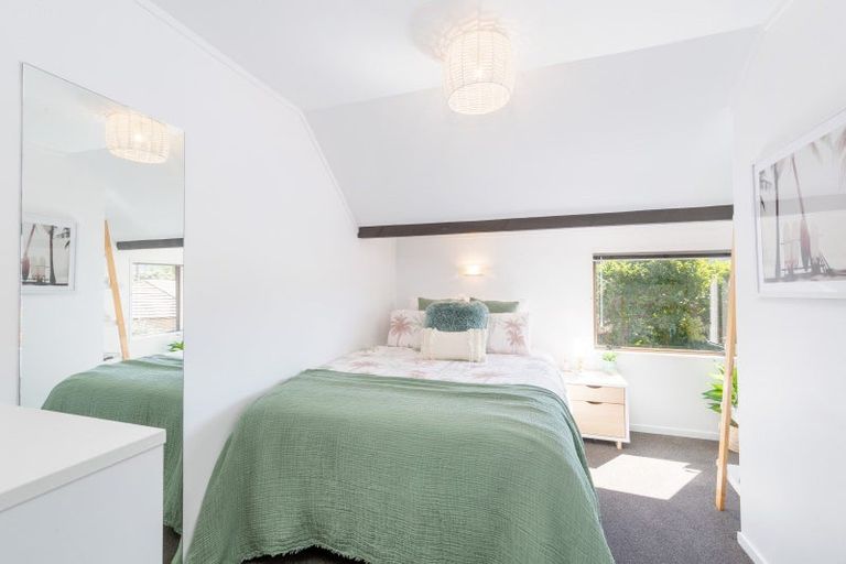 Photo of property in 11 Johnswood Grove, Clouston Park, Upper Hutt, 5018