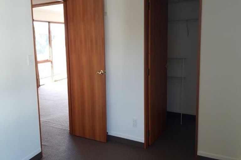 Photo of property in 2/90 Springfield Road, St Albans, Christchurch, 8014