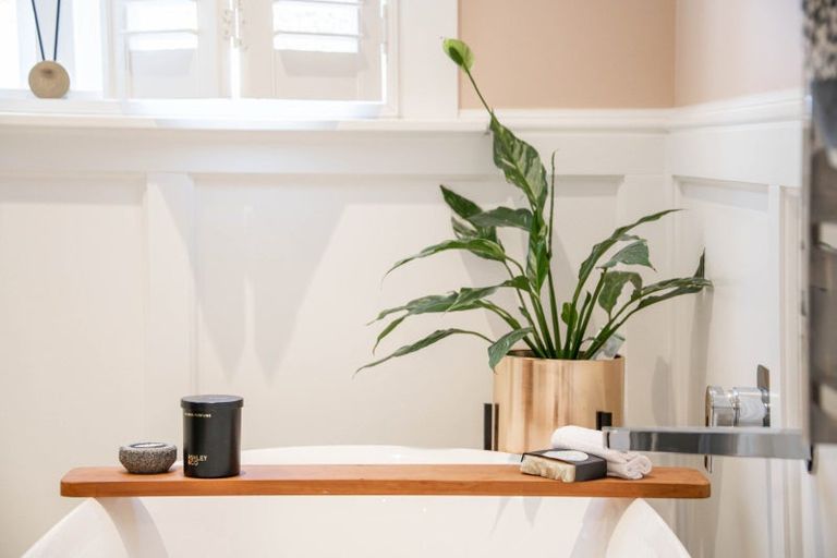 Photo of property in 65 Vipond Road, Stanmore Bay, Whangaparaoa, 0932